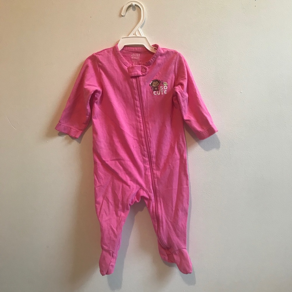 Carter’s 🎀 3-6 month Pink Sleeper w/ Monkey🎀 baby clothes pajamas